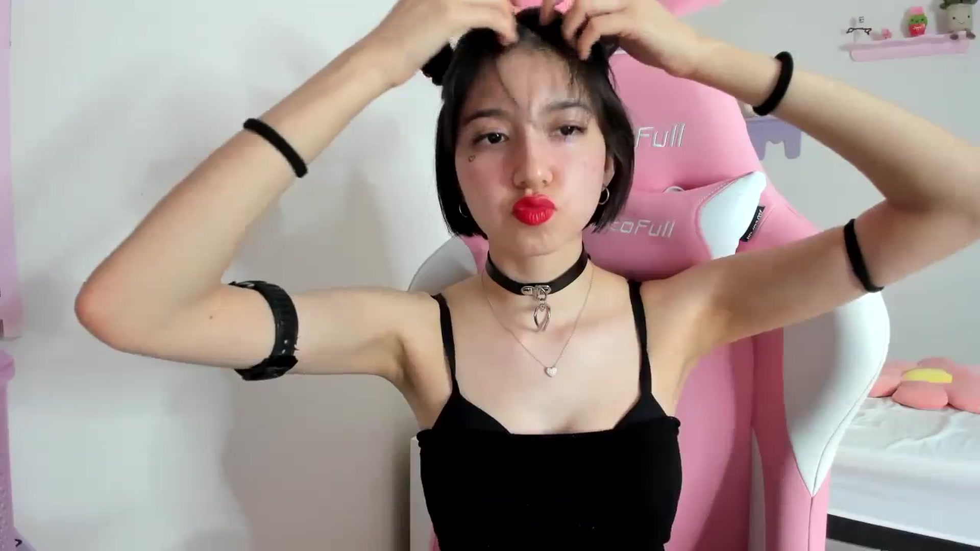 Gallery image thumbnail from Cherrycute666's myfreecams stream on, 09/13/2023, 02:15 image 6 of 20