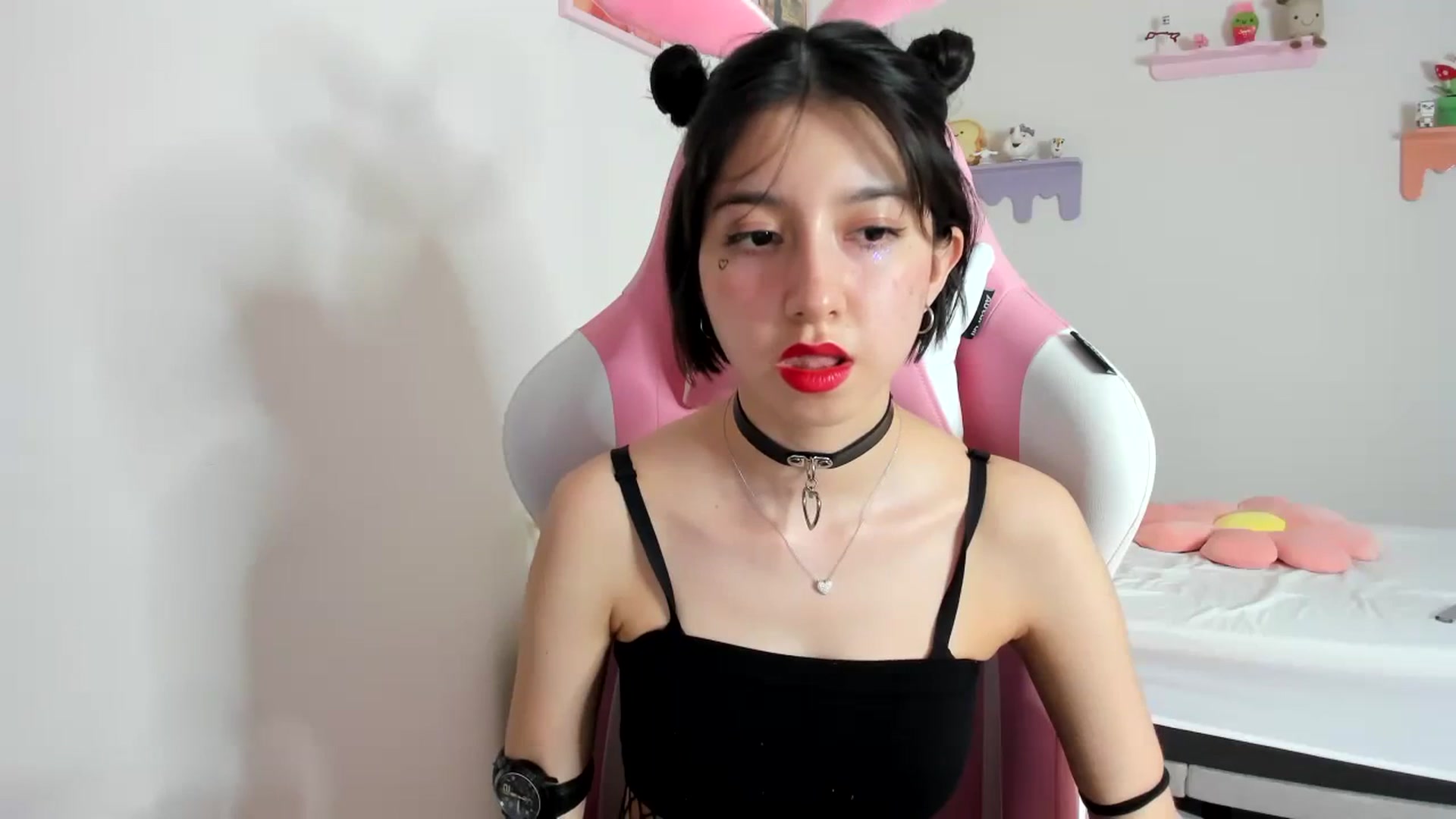 Gallery image thumbnail from Cherrycute666's myfreecams stream on, 09/13/2023, 02:15 image 3 of 20