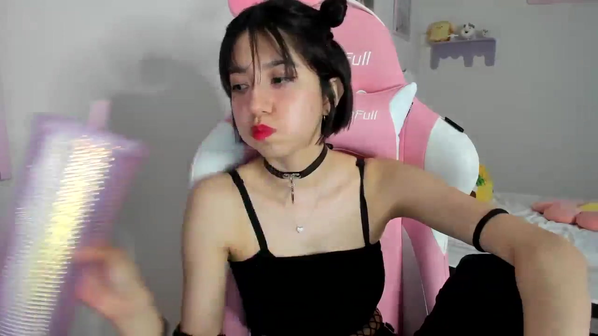 Gallery image thumbnail from Cherrycute666's myfreecams stream on, 09/13/2023, 07:32 image 4 of 20