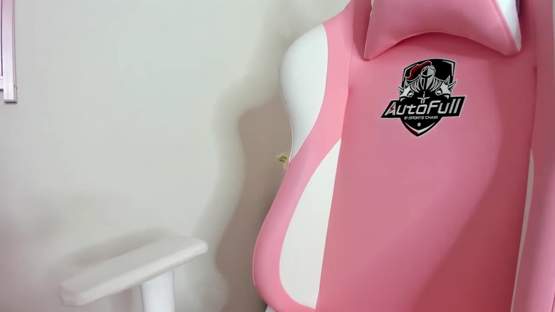 Gallery image thumbnail from Cherrycute666's myfreecams stream on, 09/14/2023, 07:16 image 10 of 20