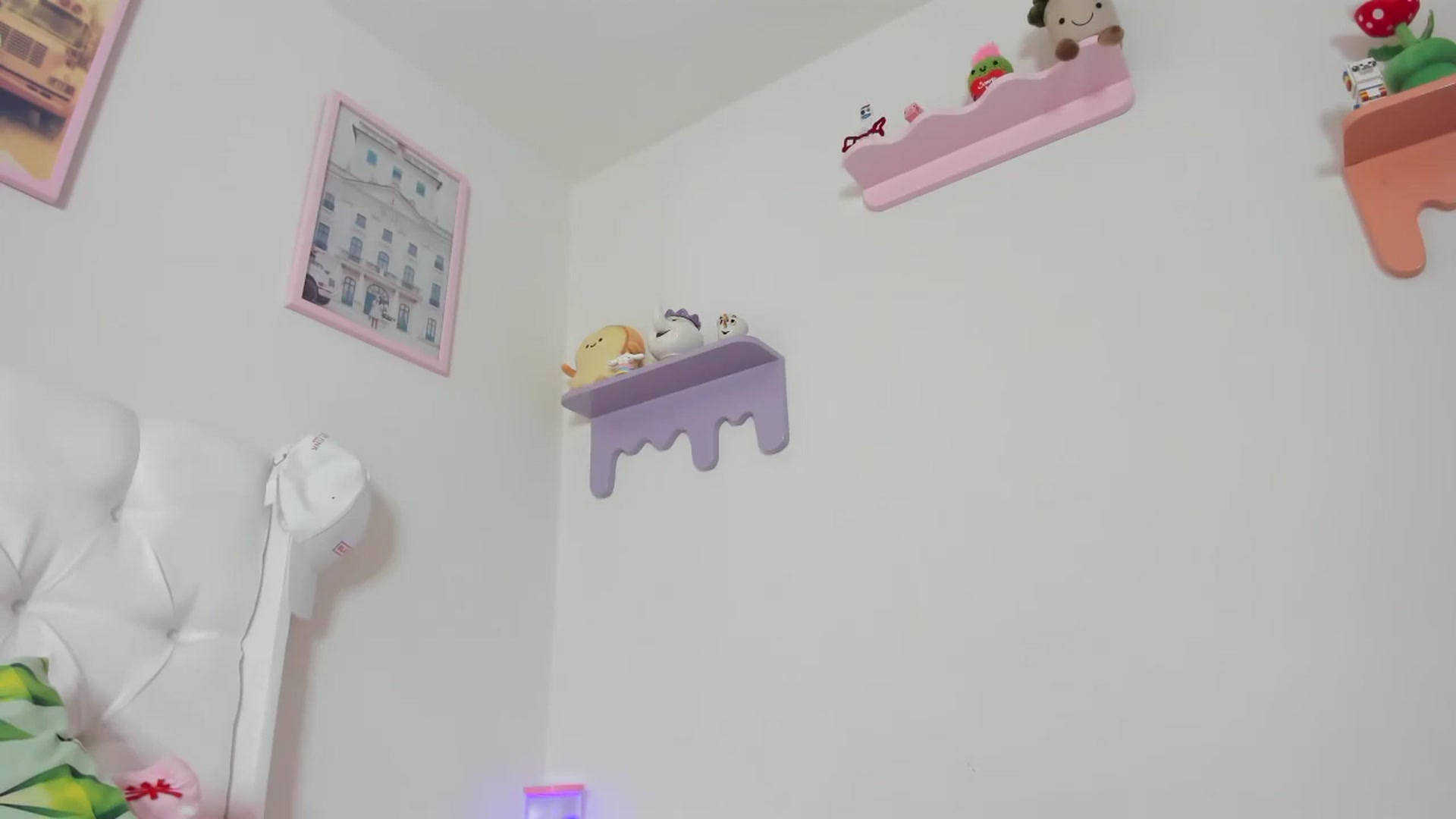 Gallery image thumbnail from Cherrycute666's myfreecams stream on, 09/14/2023, 08:39 image 20 of 20