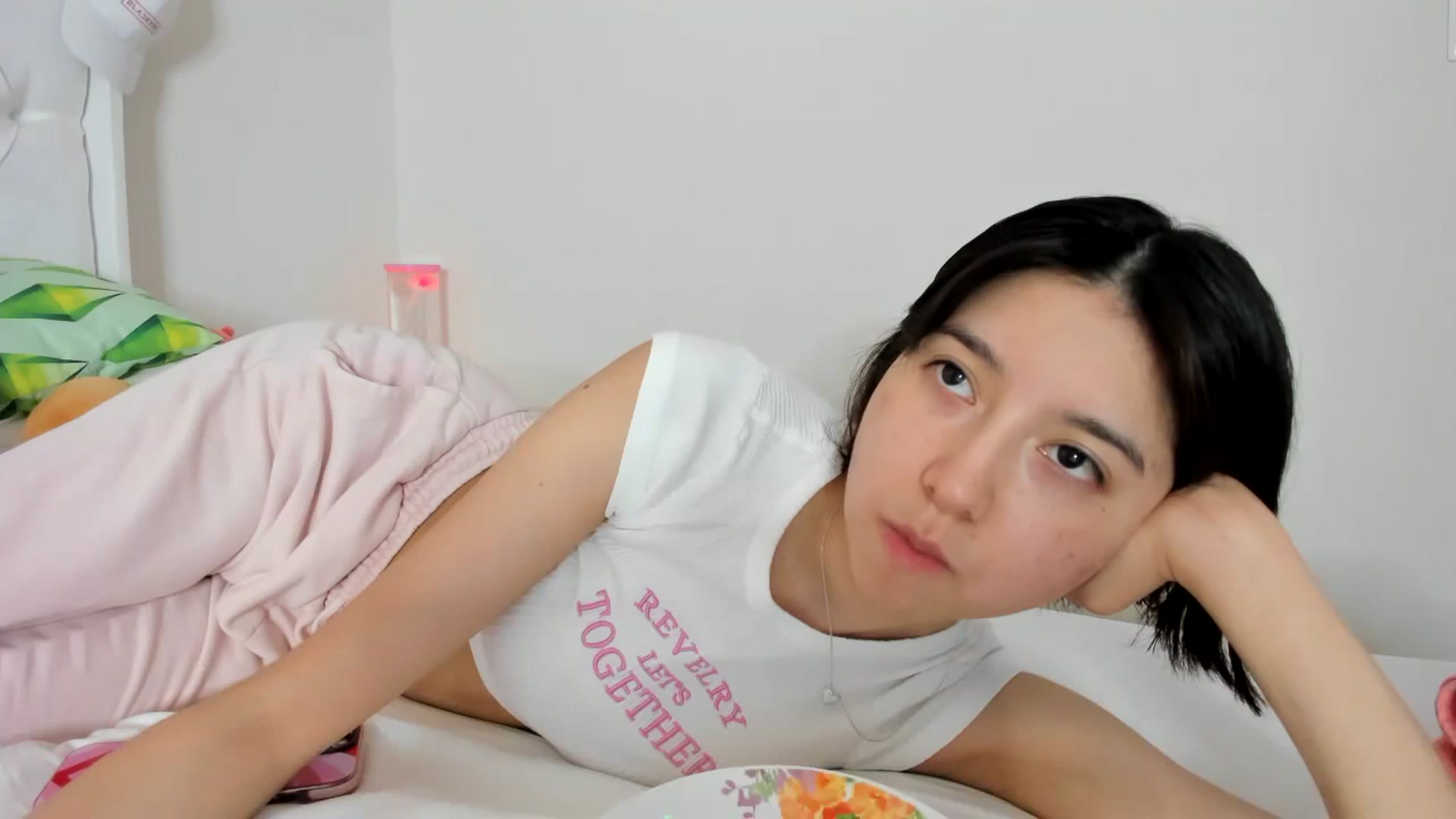Gallery image thumbnail from Cherrycute666's myfreecams stream on, 09/16/2023, 12:35 image 7 of 20