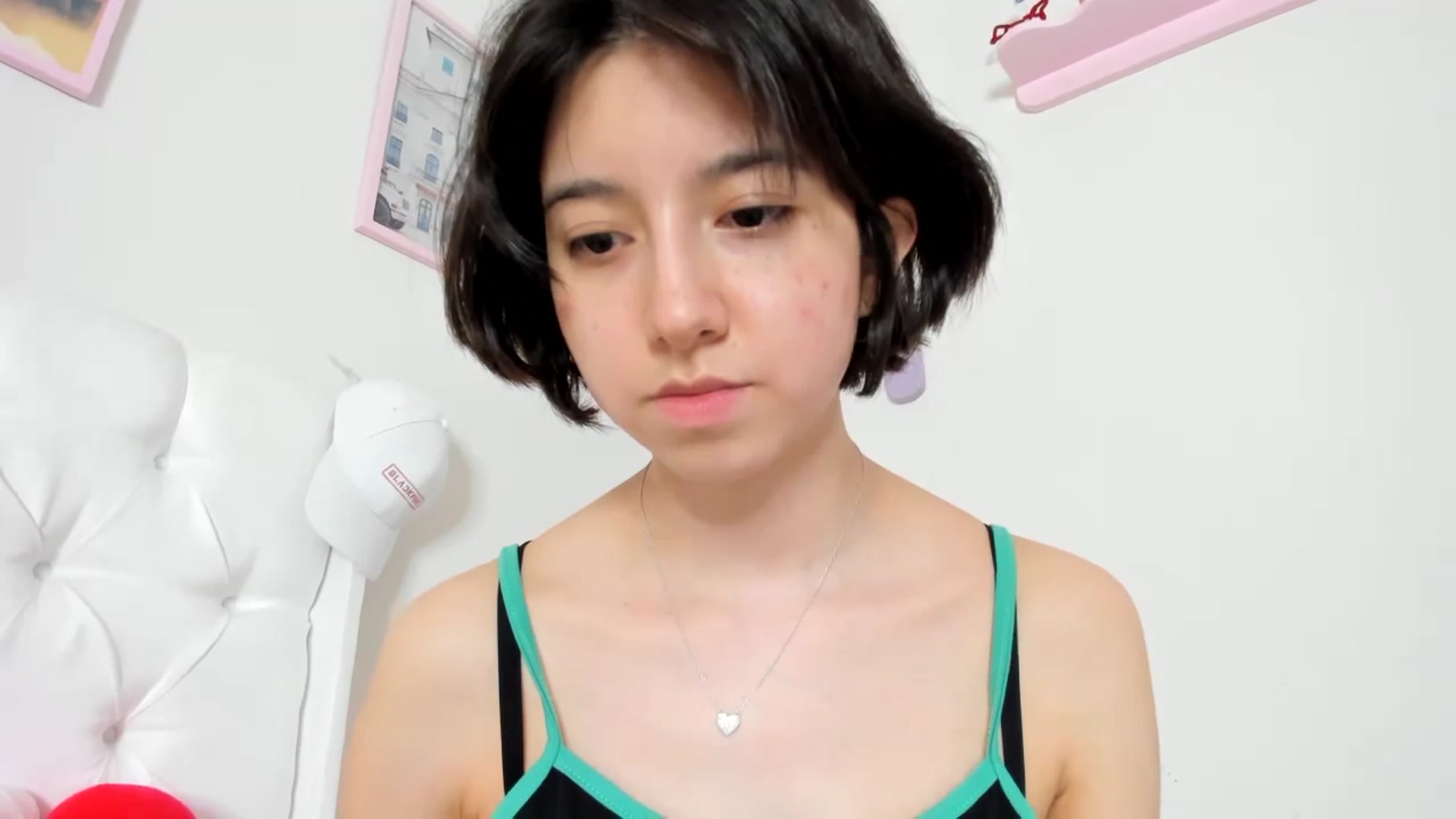 Gallery image thumbnail from Cherrycute666's myfreecams stream on, 09/17/2023, 10:45 image 19 of 20