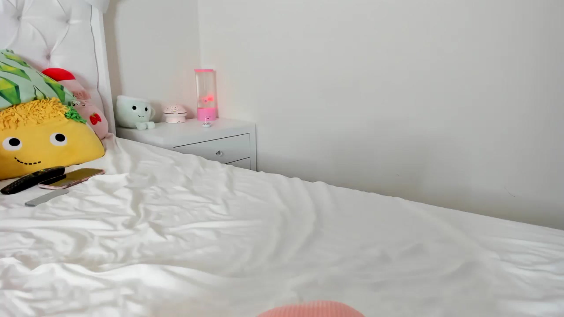 Gallery image thumbnail from Cherrycute666's myfreecams stream on, 09/18/2023, 02:31 image 2 of 20