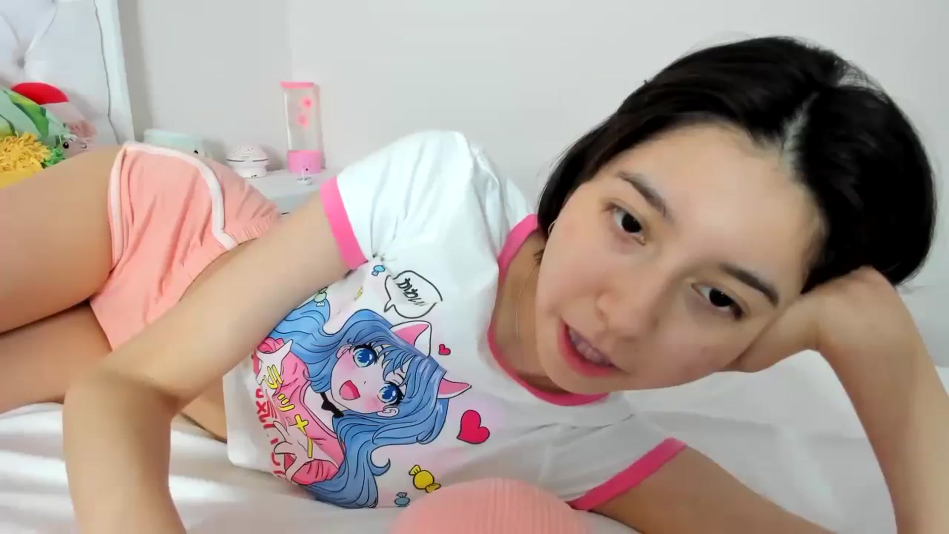 Gallery image thumbnail from Cherrycute666's myfreecams stream on, 09/18/2023, 02:31 image 15 of 20