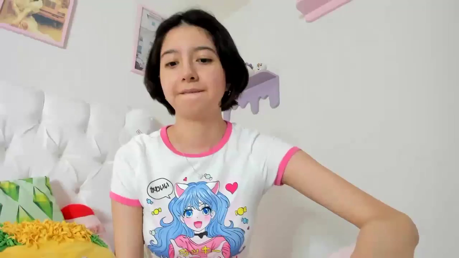 Gallery image thumbnail from Cherrycute666's myfreecams stream on, 09/18/2023, 05:20 image 18 of 20