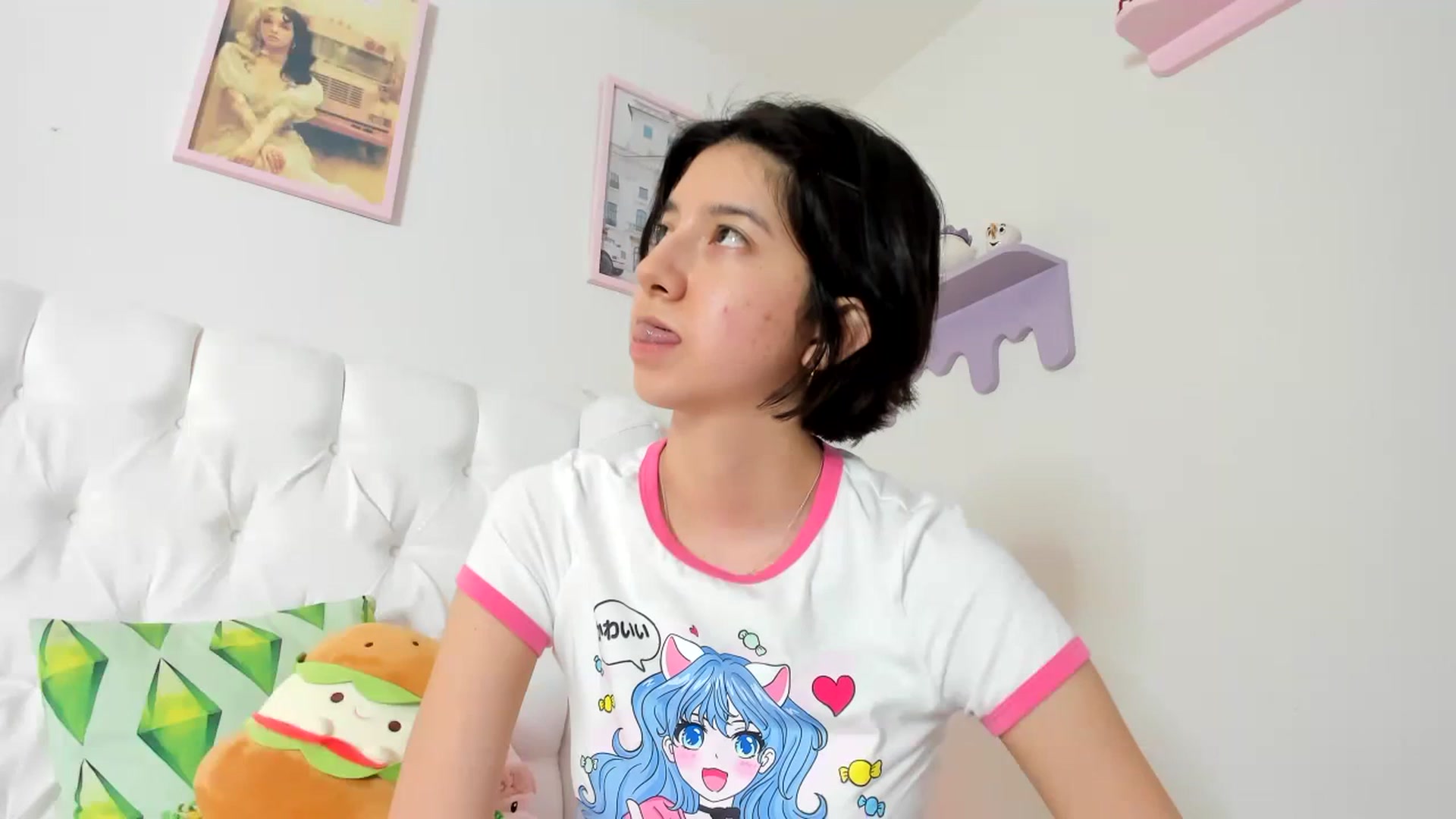 Gallery image thumbnail from Cherrycute666's myfreecams stream on, 09/18/2023, 08:01 image 6 of 20