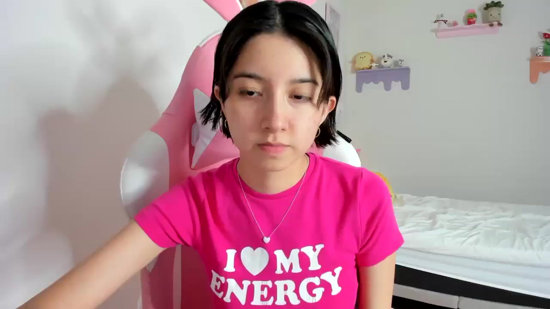 Gallery image thumbnail from Cherrycute666's myfreecams stream on, 09/20/2023, 06:49 image 12 of 20