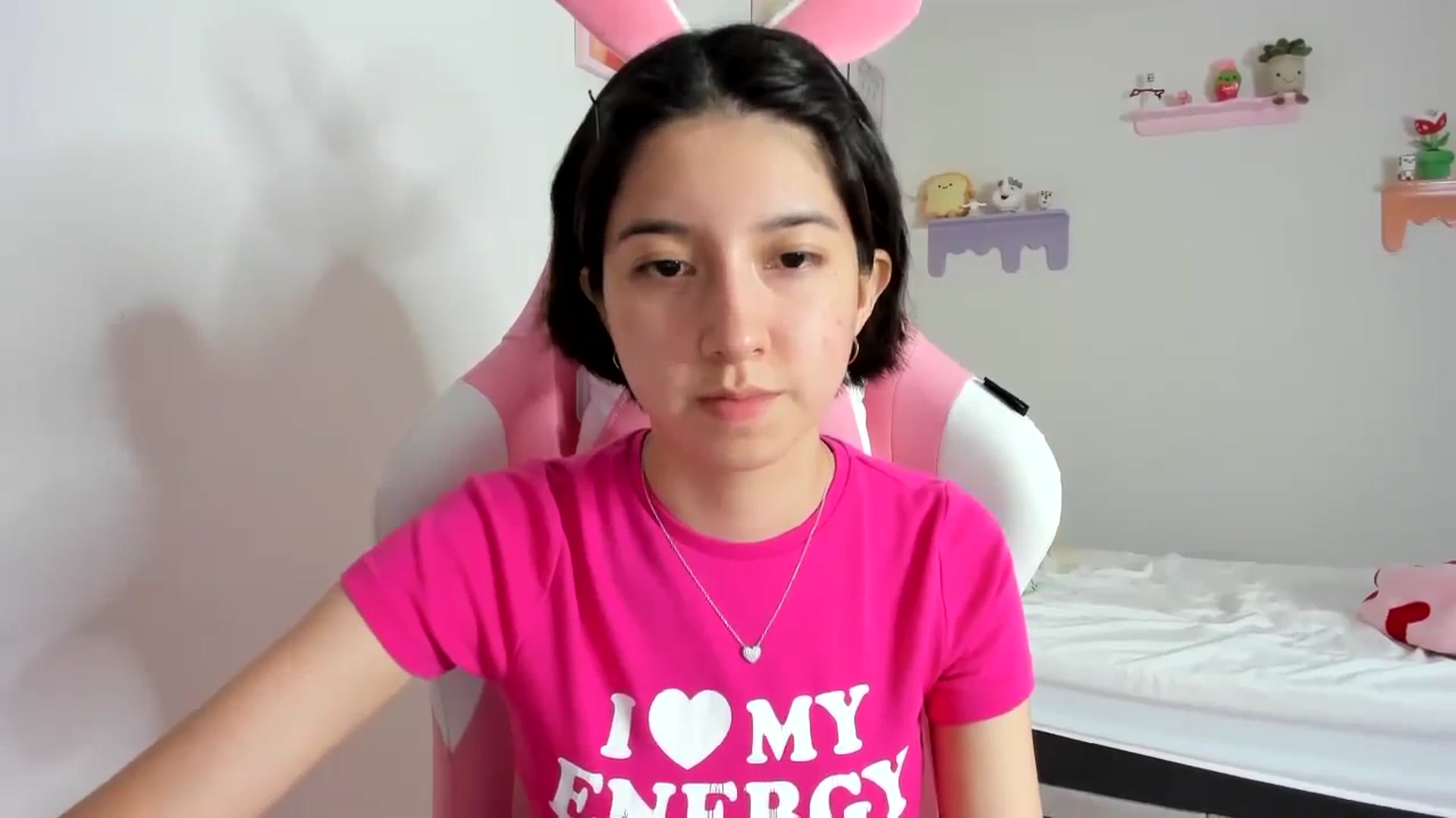 Gallery image thumbnail from Cherrycute666's myfreecams stream on, 09/20/2023, 07:58 image 9 of 20