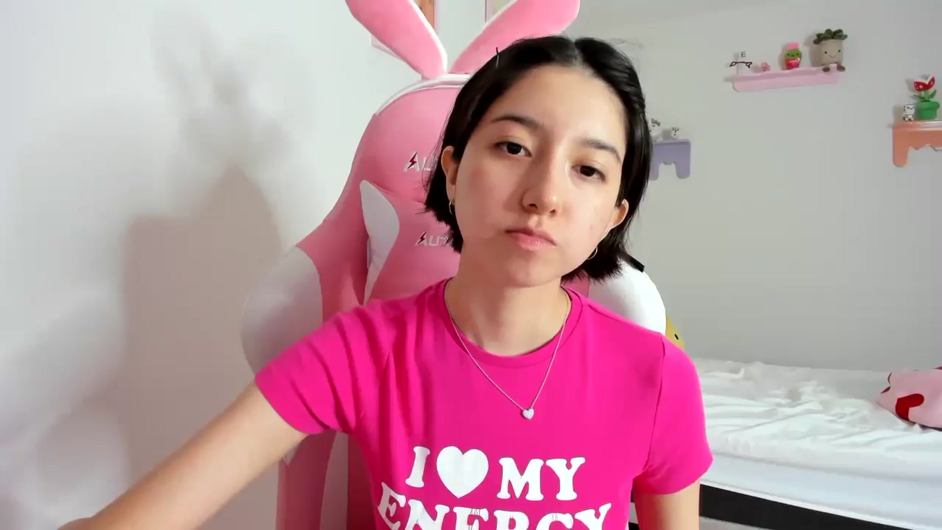 Gallery image thumbnail from Cherrycute666's myfreecams stream on, 09/20/2023, 07:58 image 3 of 20