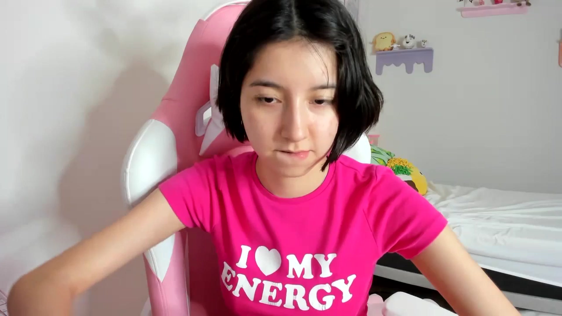Gallery image thumbnail from Cherrycute666's myfreecams stream on, 09/21/2023, 05:38 image 8 of 20