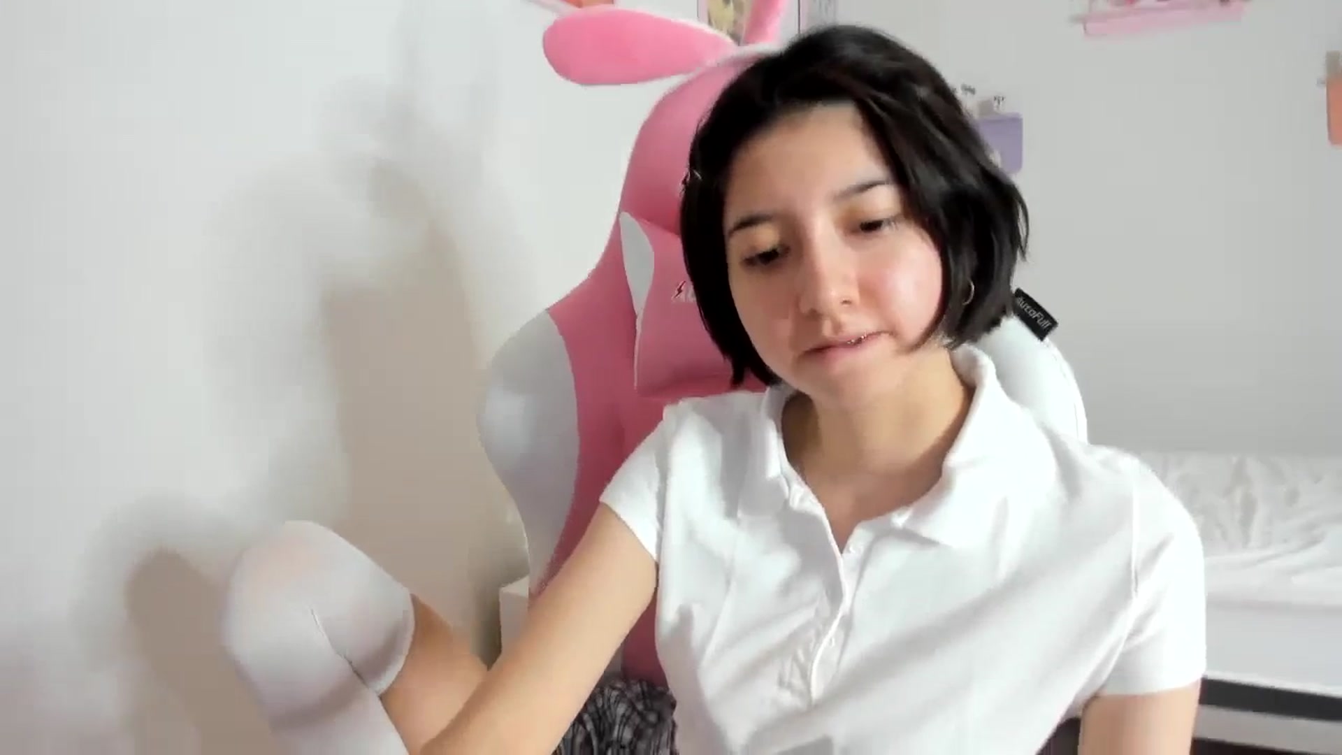 Gallery image thumbnail from Cherrycute666's myfreecams stream on, 09/24/2023, 07:08 image 20 of 20