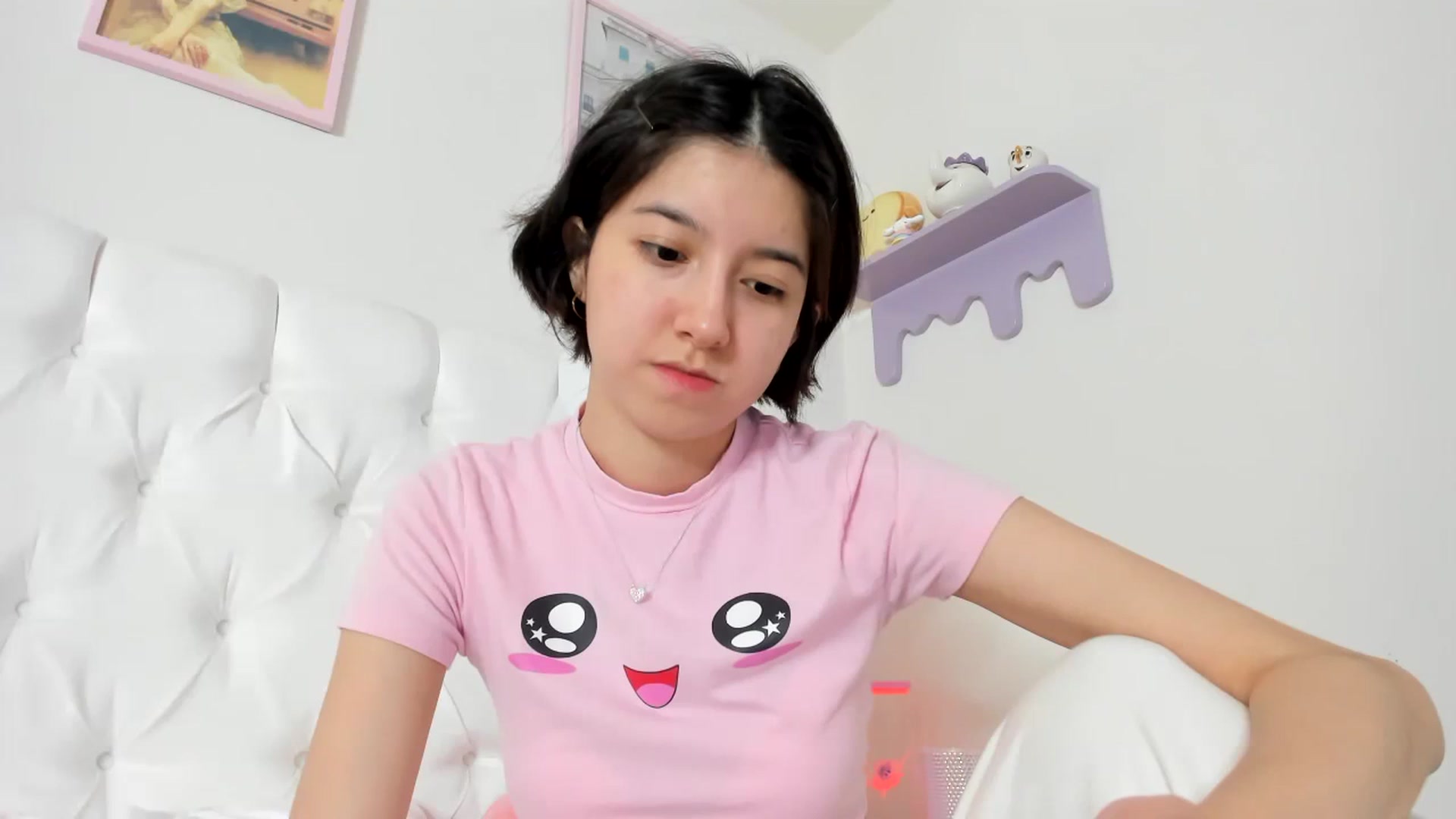 Gallery image thumbnail from Cherrycute666's myfreecams stream on, 09/25/2023, 05:52 image 1 of 20