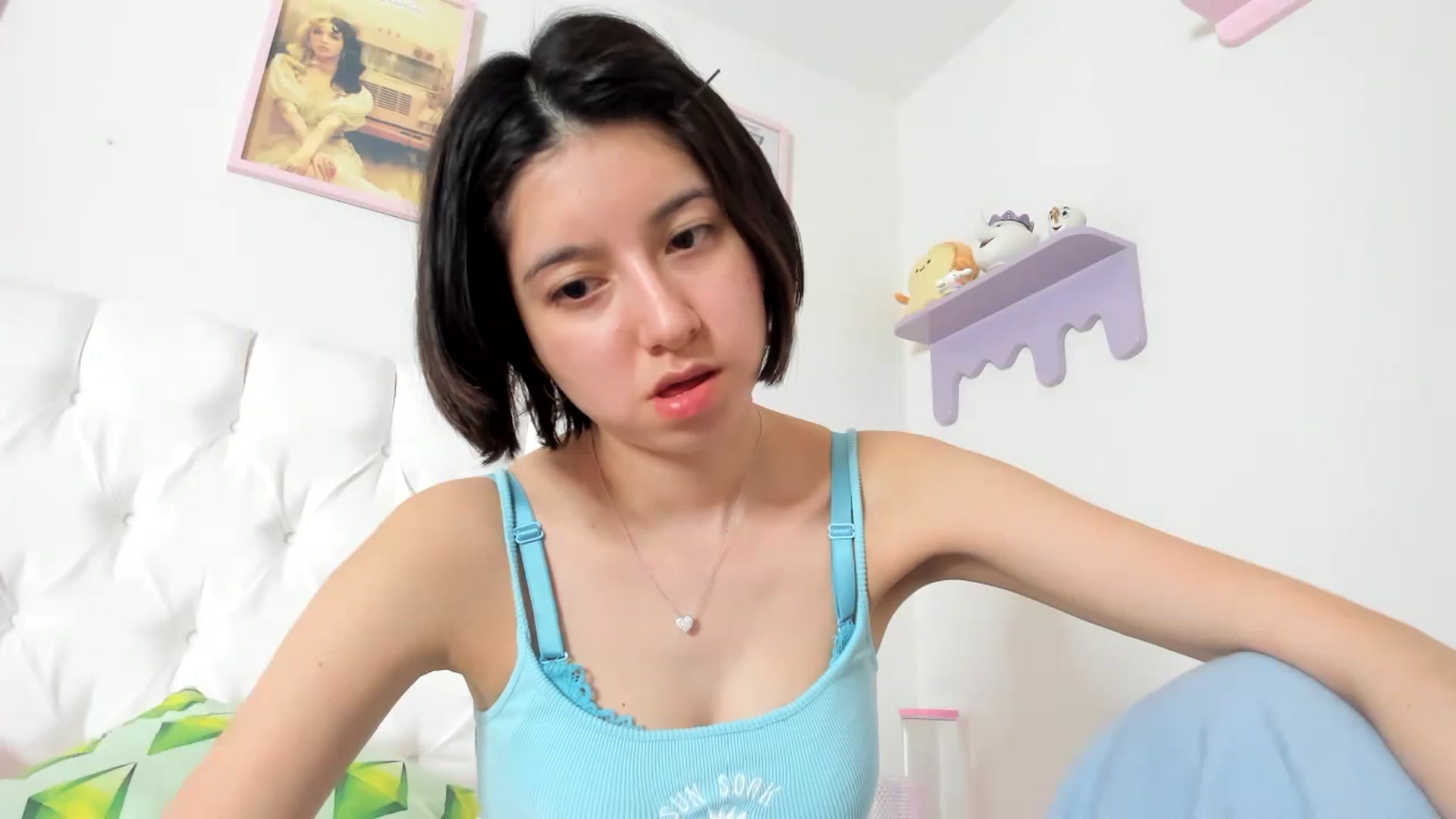Gallery image thumbnail from Cherrycute666's myfreecams stream on, 09/27/2023, 07:23 image 17 of 20