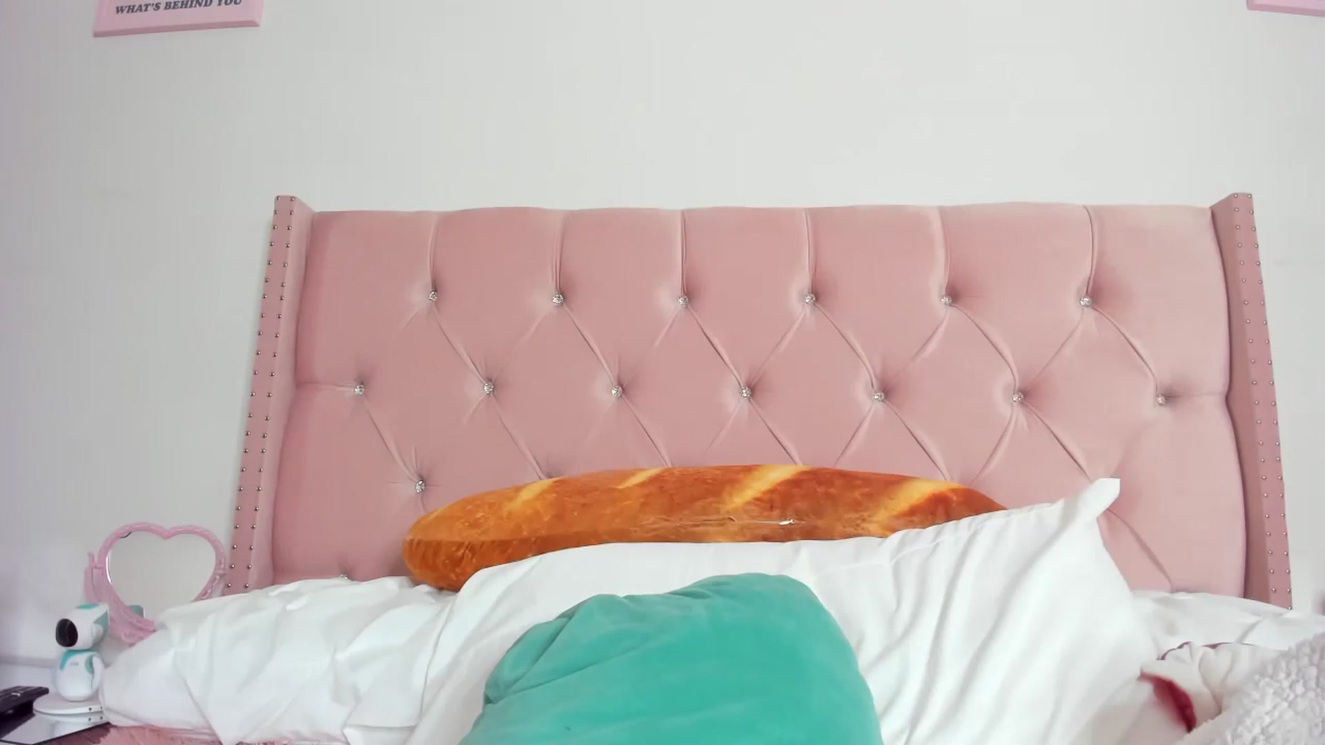 Gallery image thumbnail from Cherrycute666's myfreecams stream on, 09/27/2023, 09:17 image 8 of 20