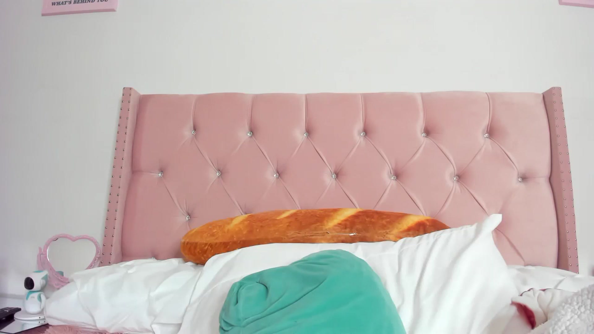 Gallery image thumbnail from Cherrycute666's myfreecams stream on, 09/27/2023, 09:17 image 6 of 20