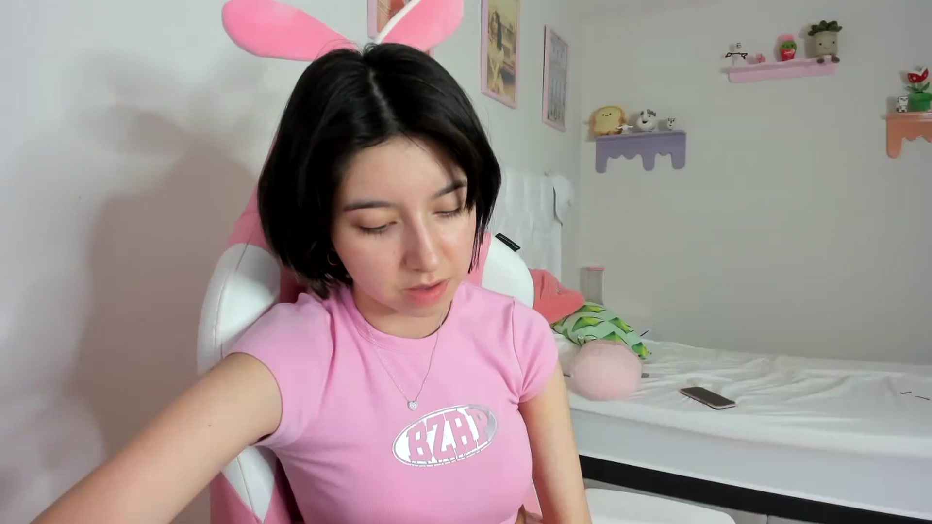 Gallery image thumbnail from Cherrycute666's myfreecams stream on, 09/29/2023, 06:56 image 16 of 20