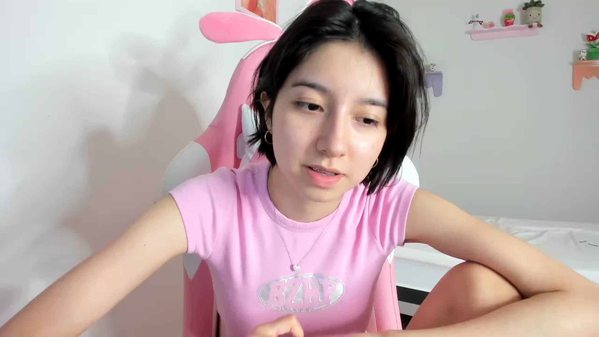 Gallery image thumbnail from Cherrycute666's myfreecams stream on, 09/29/2023, 06:56 image 13 of 20