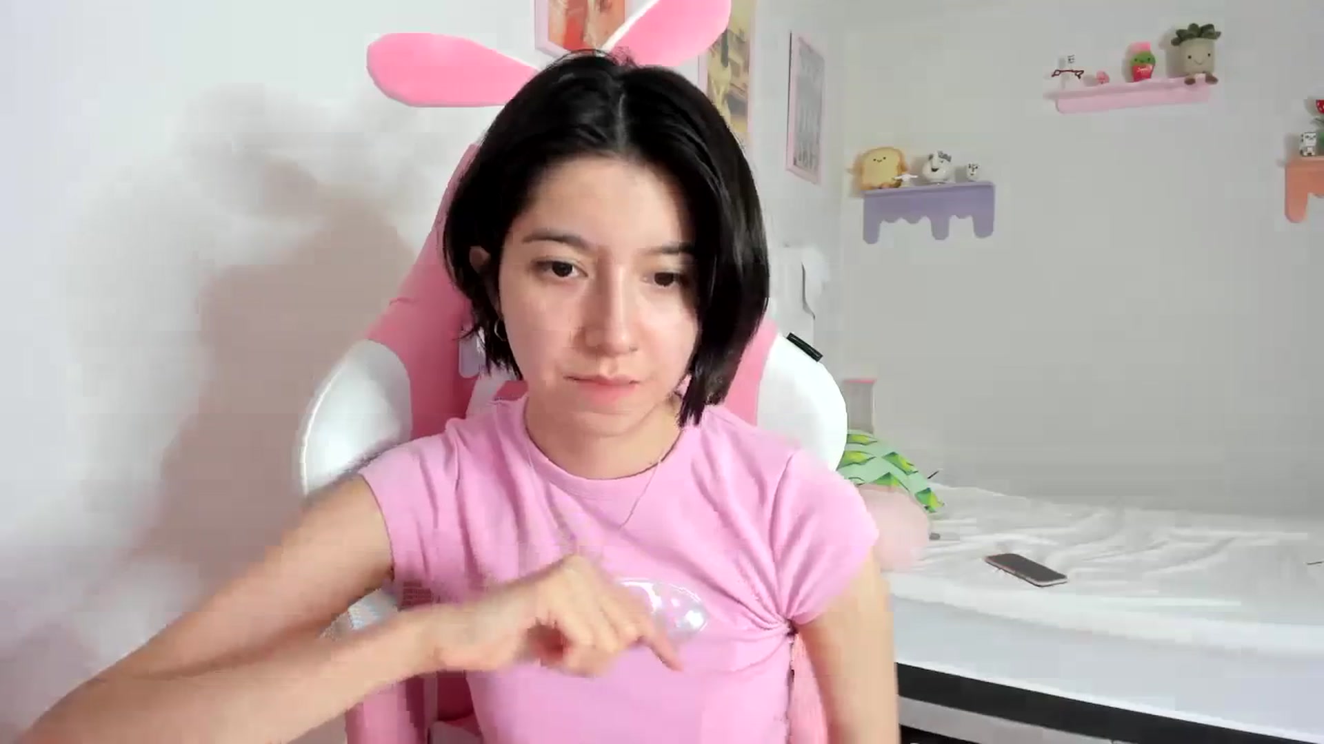 Gallery image thumbnail from Cherrycute666's myfreecams stream on, 09/29/2023, 07:19 image 6 of 20