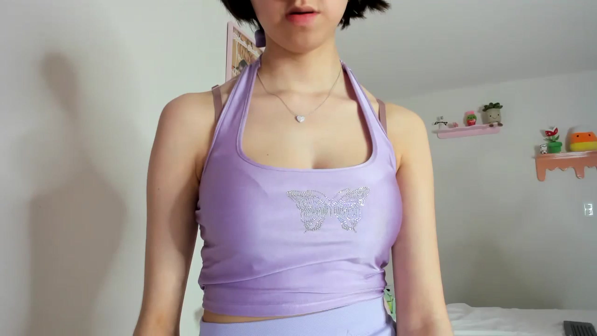 Gallery image thumbnail from Cherrycute666's myfreecams stream on, 10/01/2023, 03:15 image 15 of 20