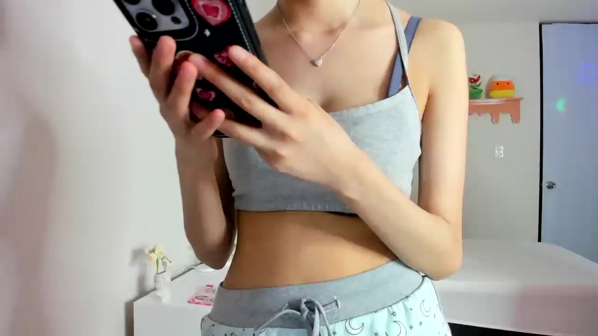 Gallery image thumbnail from Cherrycute666's myfreecams stream on, 10/04/2023, 06:09 image 1 of 20