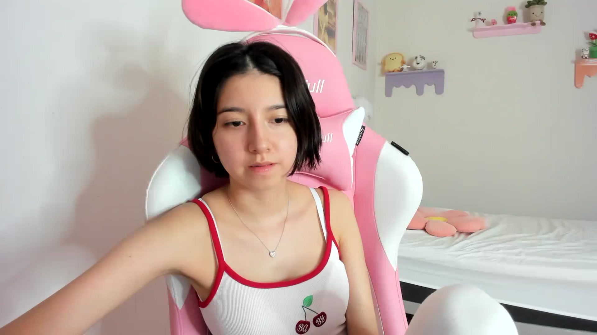 Gallery image thumbnail from Cherrycute666's myfreecams stream on, 10/04/2023, 23:30 image 20 of 20