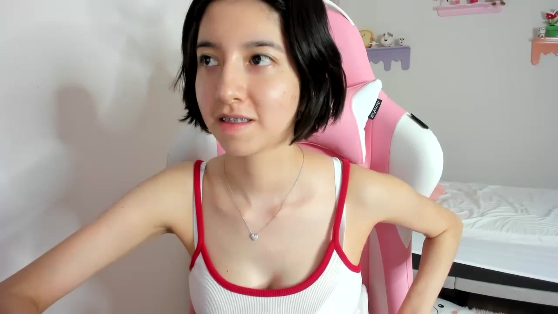 Gallery image thumbnail from Cherrycute666's myfreecams stream on, 10/05/2023, 05:09 image 19 of 20