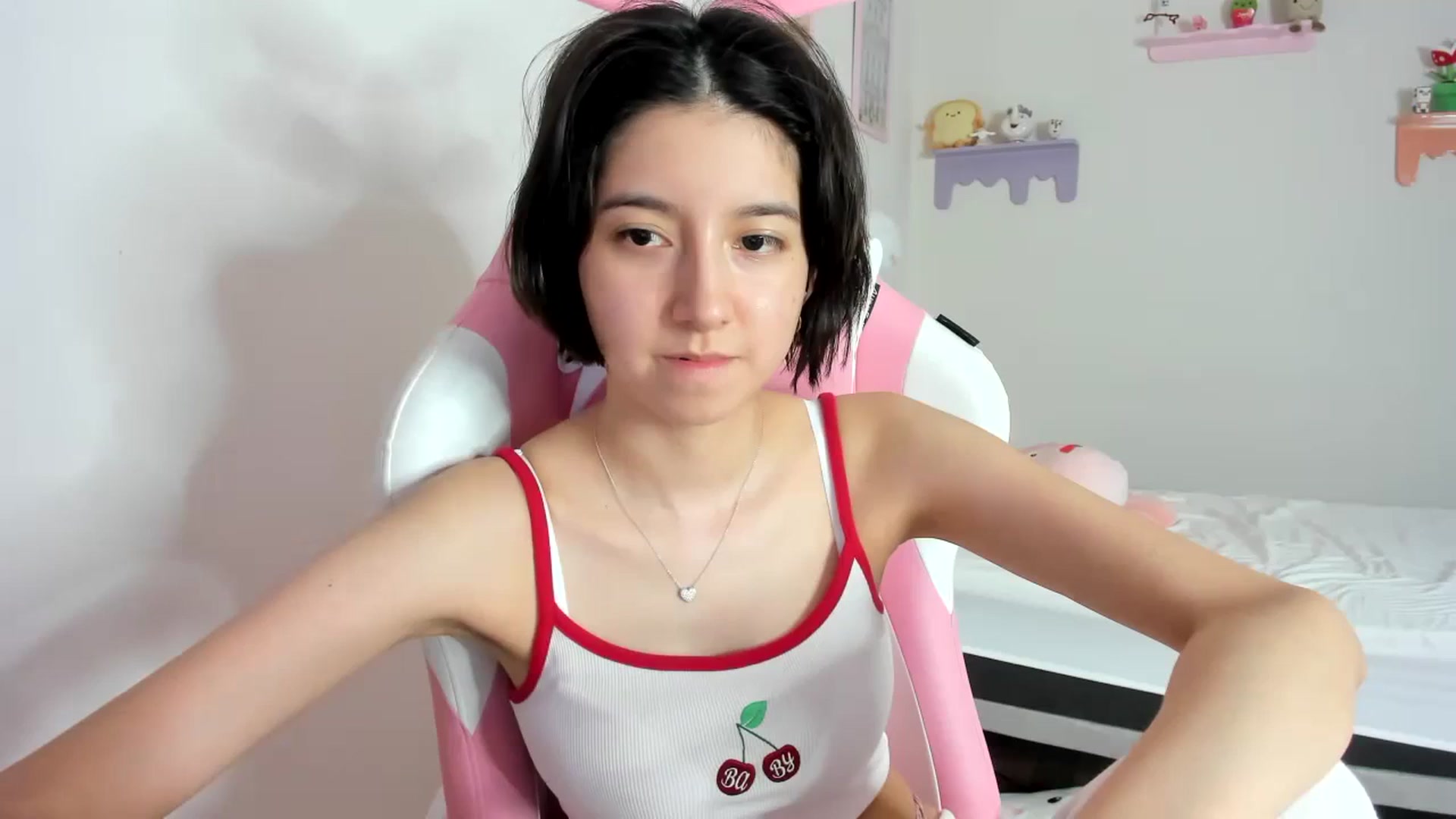 Gallery image thumbnail from Cherrycute666's myfreecams stream on, 10/05/2023, 07:26 image 1 of 20