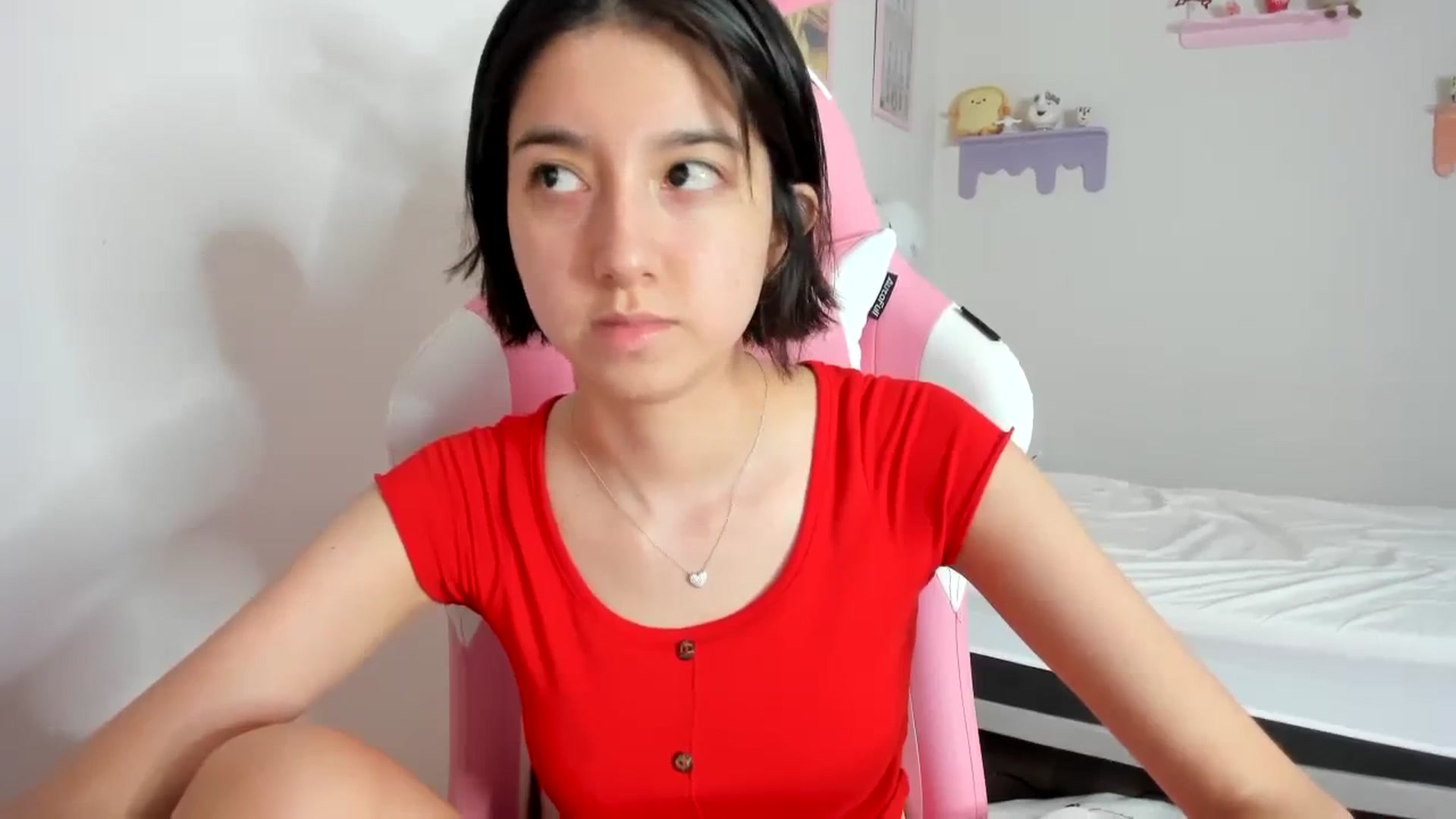 Gallery image thumbnail from Cherrycute666's myfreecams stream on, 10/05/2023, 08:25 image 16 of 20