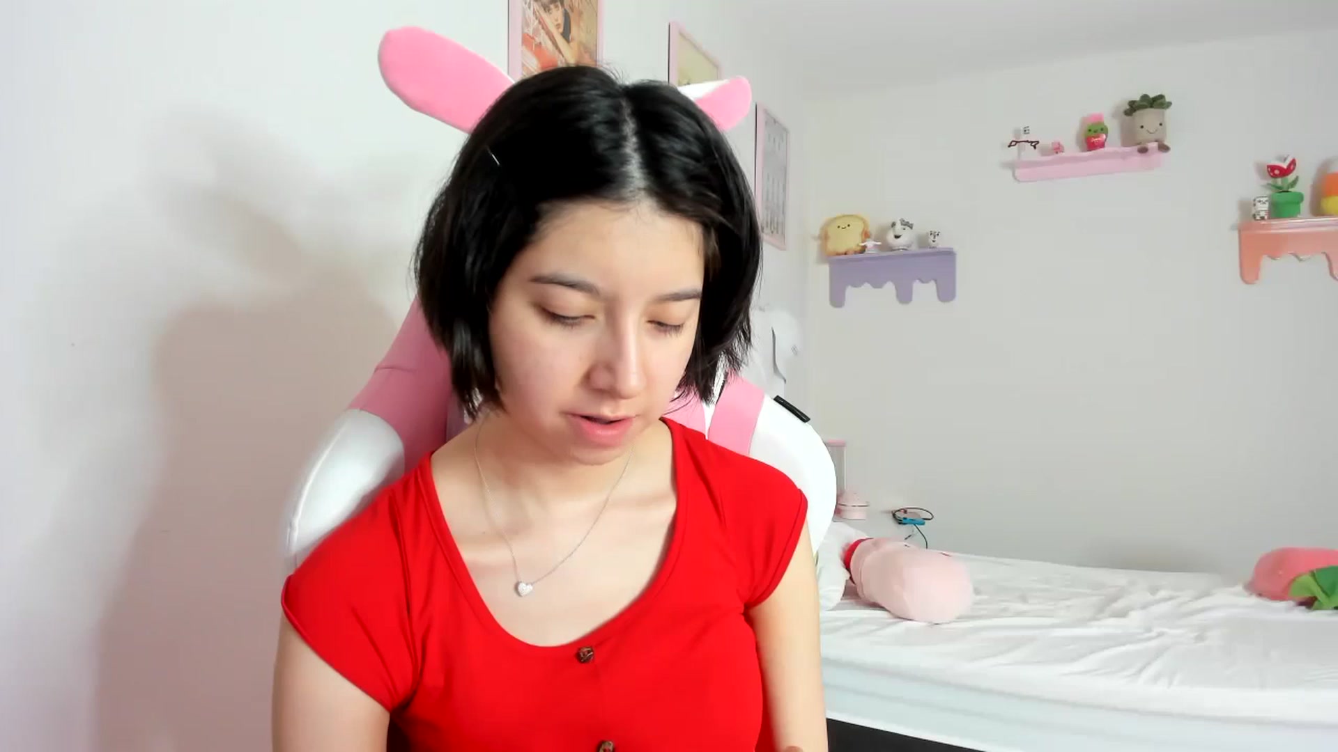 Gallery image thumbnail from Cherrycute666's myfreecams stream on, 10/05/2023, 20:09 image 3 of 20
