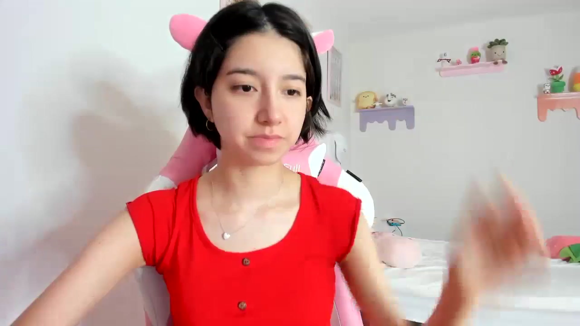 Gallery image thumbnail from Cherrycute666's myfreecams stream on, 10/05/2023, 20:09 image 5 of 20