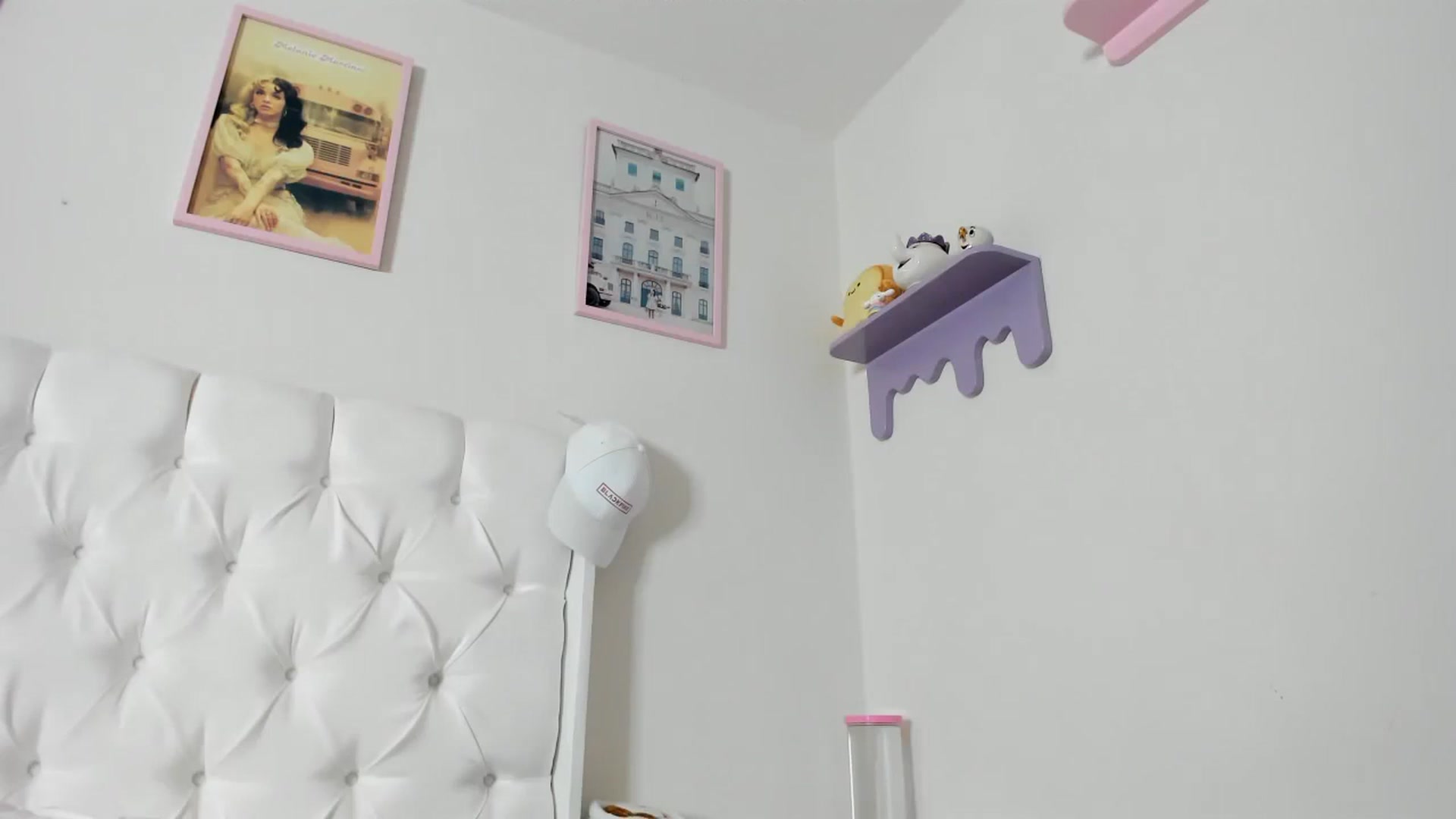 Gallery image thumbnail from Cherrycute666's myfreecams stream on, 10/06/2023, 06:48 image 13 of 20