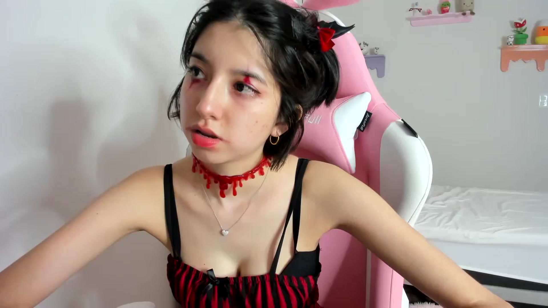Gallery image thumbnail from Cherrycute666's myfreecams stream on, 10/07/2023, 07:45 image 16 of 20