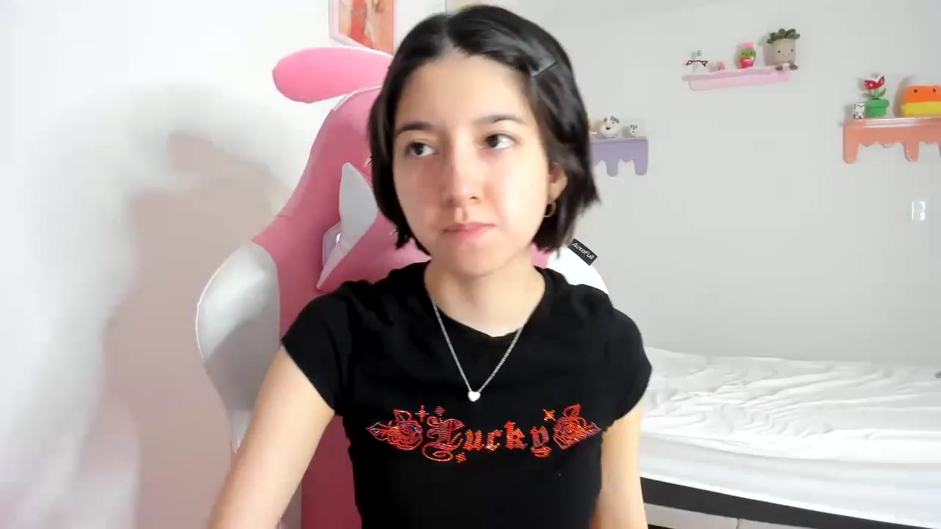 Gallery image thumbnail from Cherrycute666's myfreecams stream on, 10/08/2023, 01:50 image 5 of 20