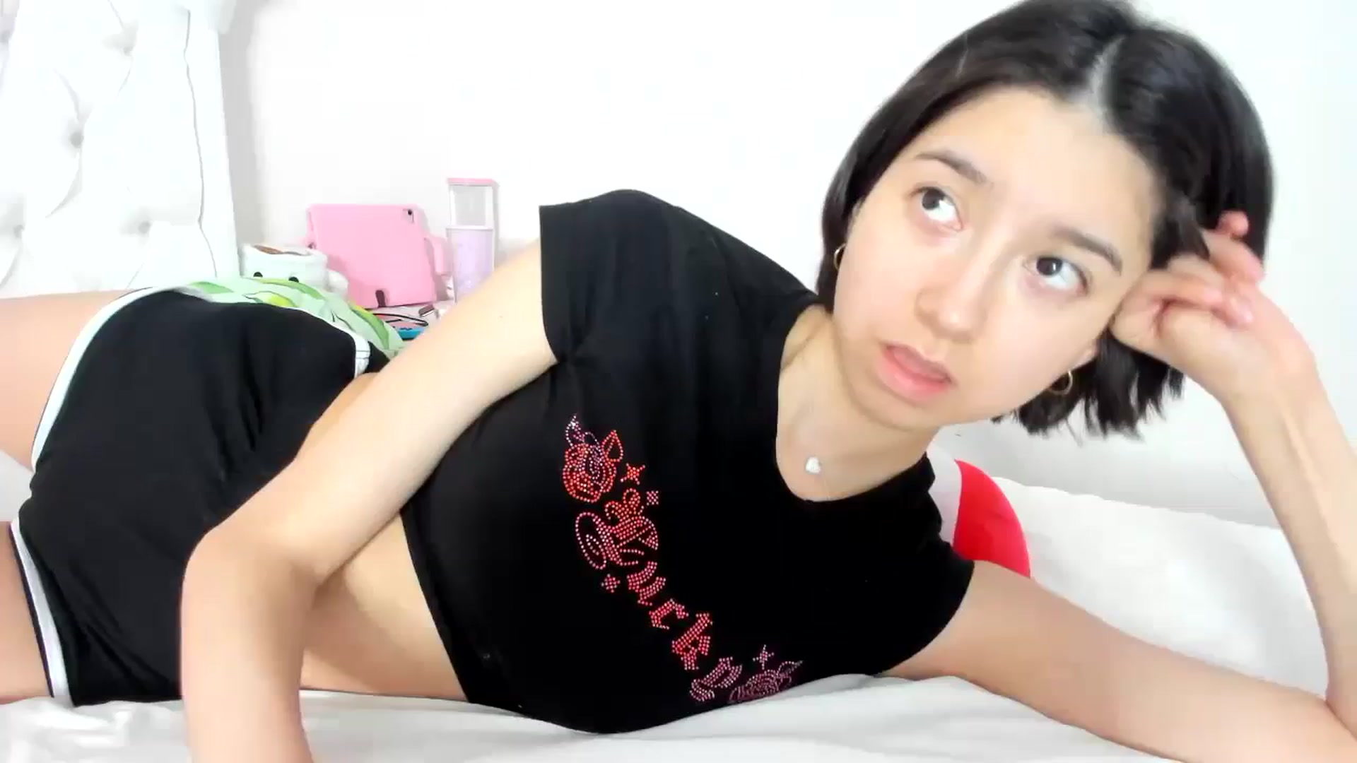 Gallery image thumbnail from Cherrycute666's myfreecams stream on, 10/08/2023, 03:19 image 1 of 20
