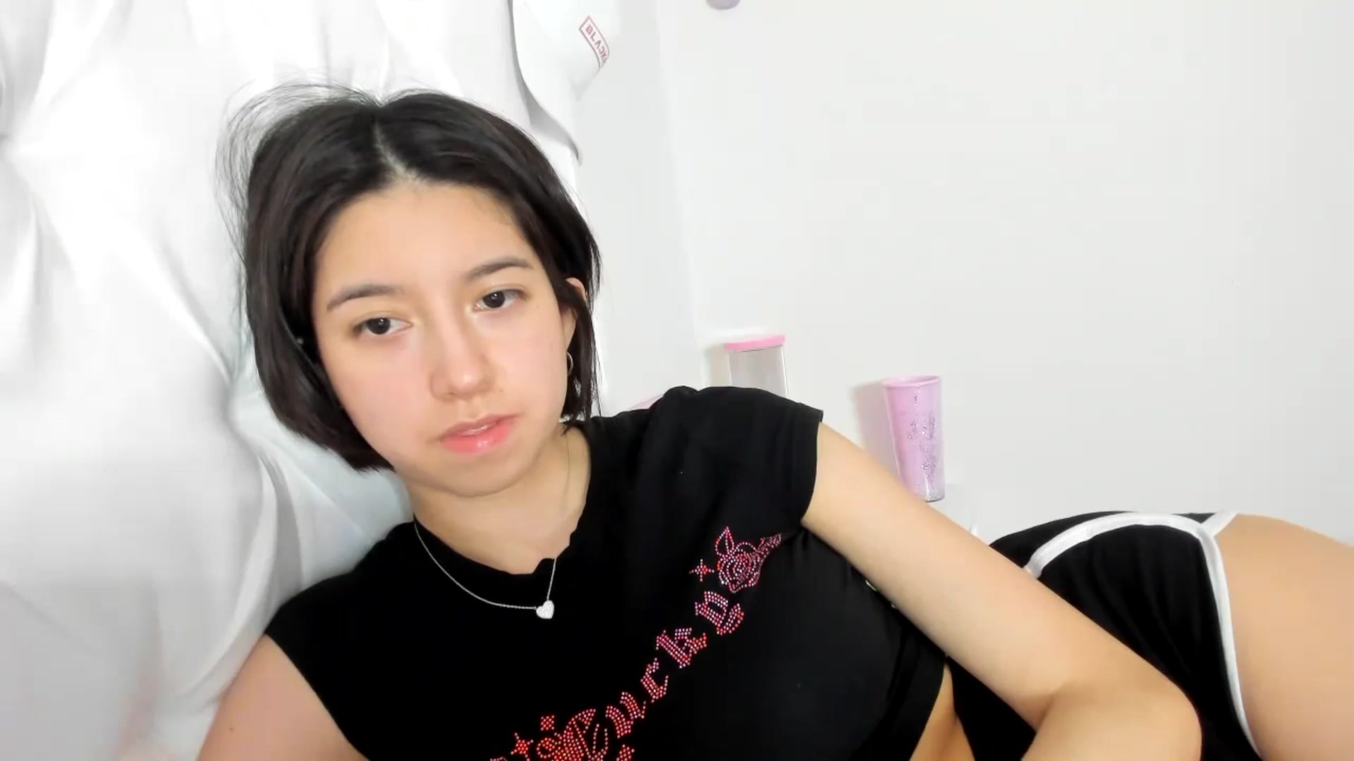 Gallery image thumbnail from Cherrycute666's myfreecams stream on, 10/08/2023, 08:49 image 15 of 20
