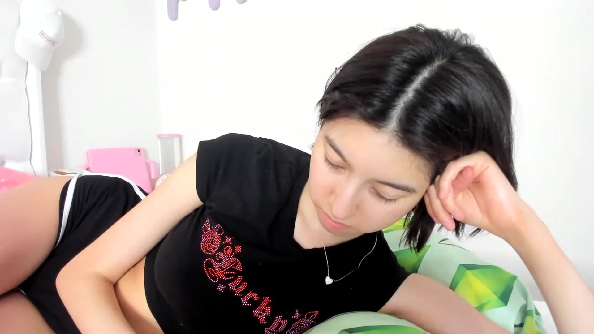 Gallery image thumbnail from Cherrycute666's myfreecams stream on, 10/08/2023, 11:52 image 14 of 20
