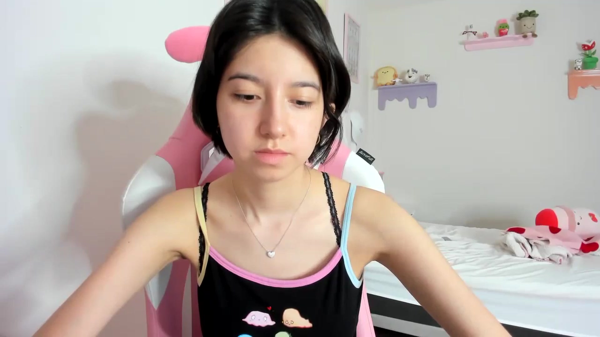 Gallery image thumbnail from Cherrycute666's myfreecams stream on, 10/09/2023, 15:33 image 2 of 20