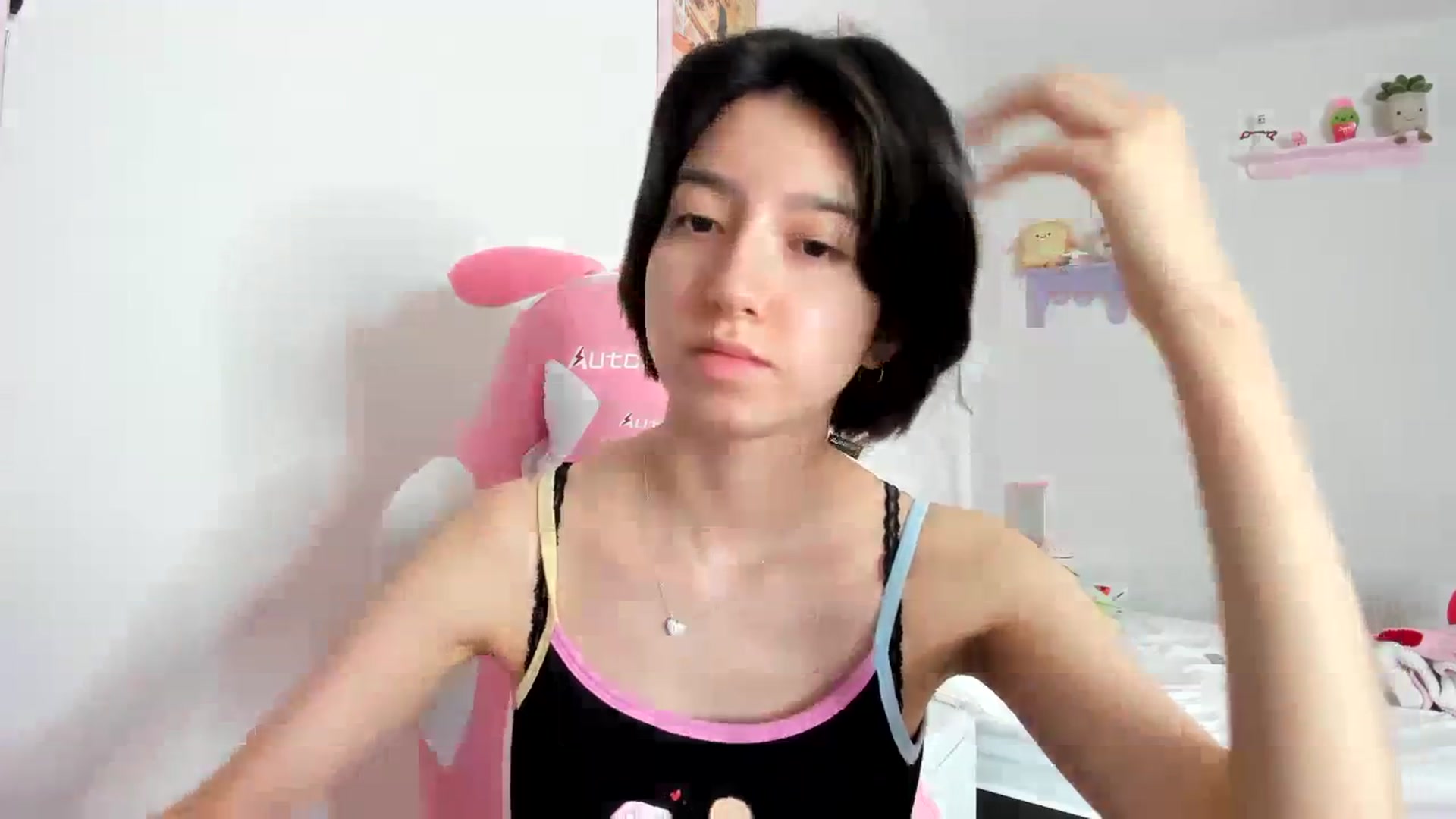 Gallery image thumbnail from Cherrycute666's myfreecams stream on, 10/09/2023, 15:33 image 6 of 20