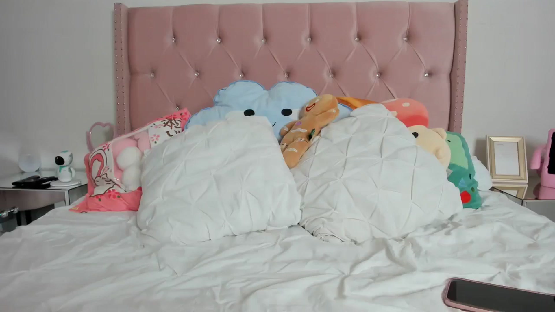 Gallery image thumbnail from Cherrycute666's myfreecams stream on, 10/09/2023, 22:55 image 18 of 20