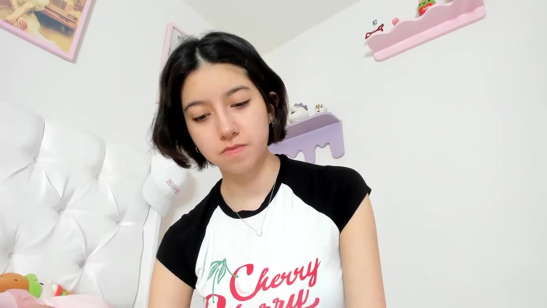 Gallery image thumbnail from Cherrycute666's myfreecams stream on, 10/10/2023, 08:16 image 11 of 20