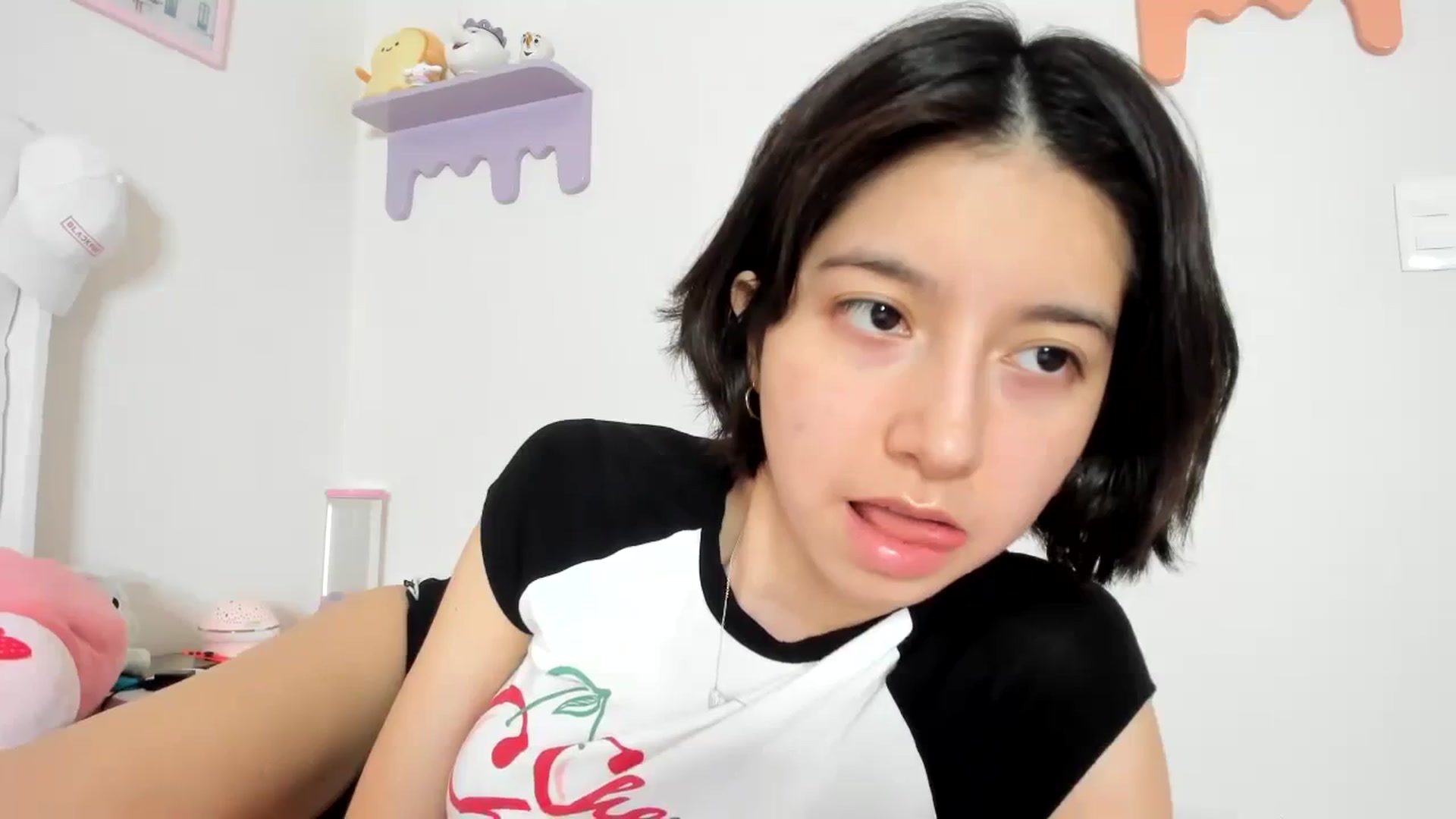 Gallery image thumbnail from Cherrycute666's myfreecams stream on, 10/10/2023, 08:16 image 19 of 20