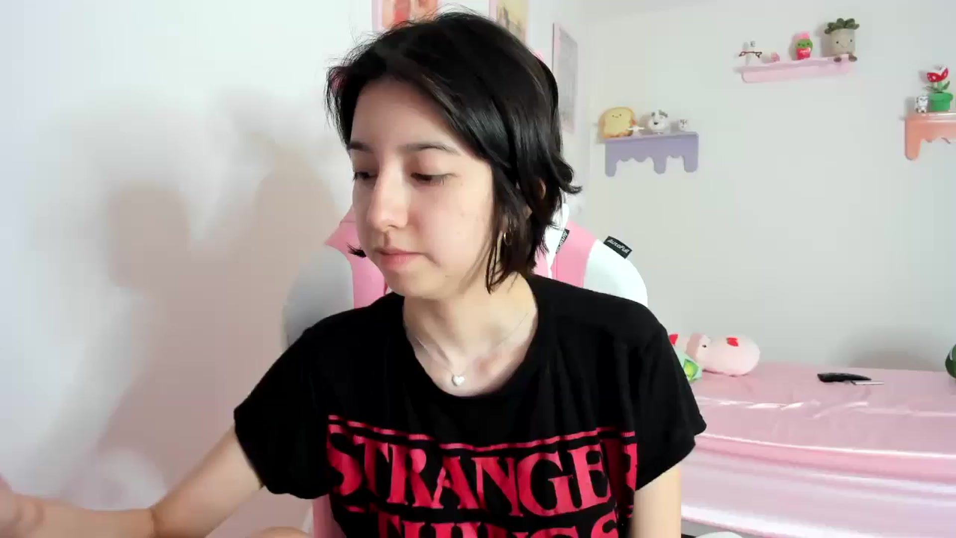 Gallery image thumbnail from Cherrycute666's myfreecams stream on, 10/11/2023, 22:23 image 1 of 20