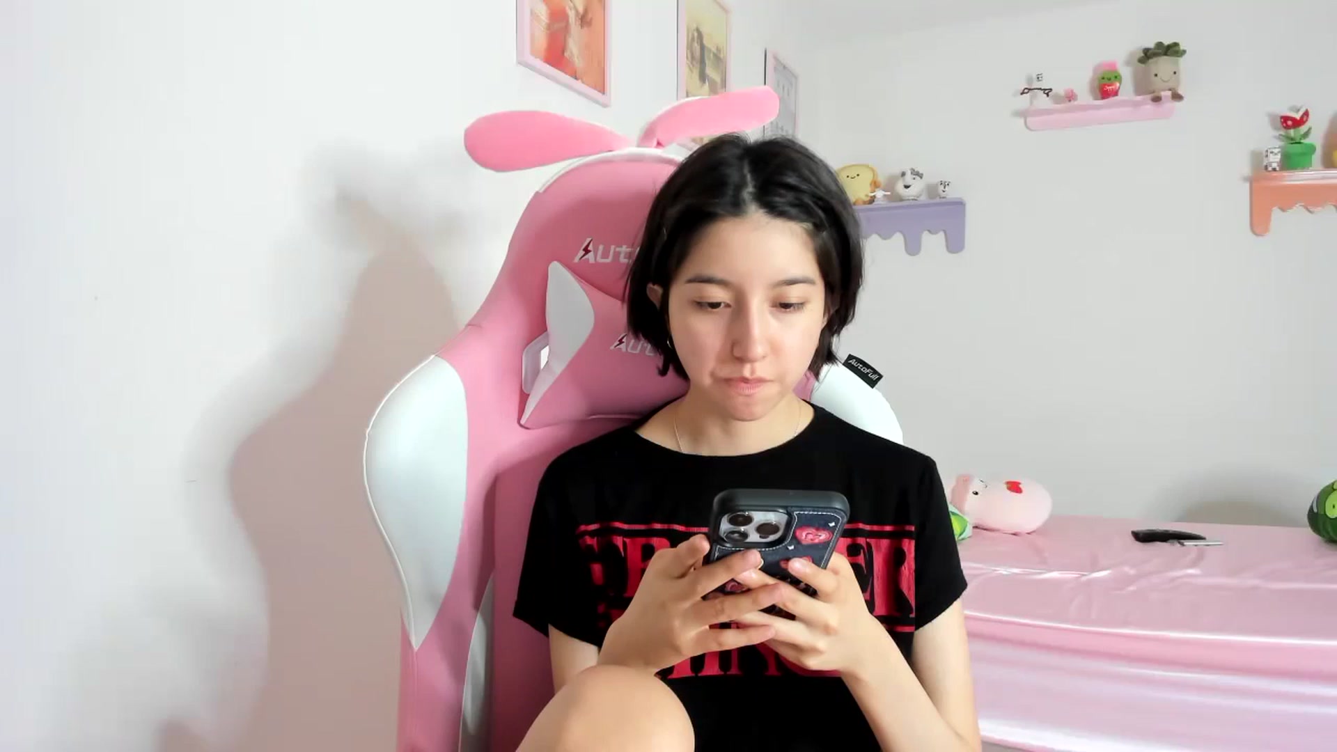 Gallery image thumbnail from Cherrycute666's myfreecams stream on, 10/11/2023, 23:55 image 20 of 20