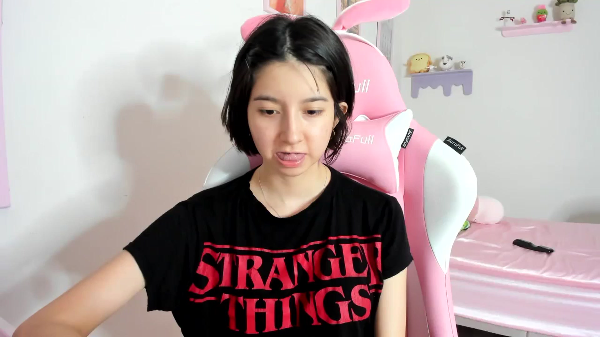 Gallery image thumbnail from Cherrycute666's myfreecams stream on, 10/12/2023, 04:06 image 5 of 20