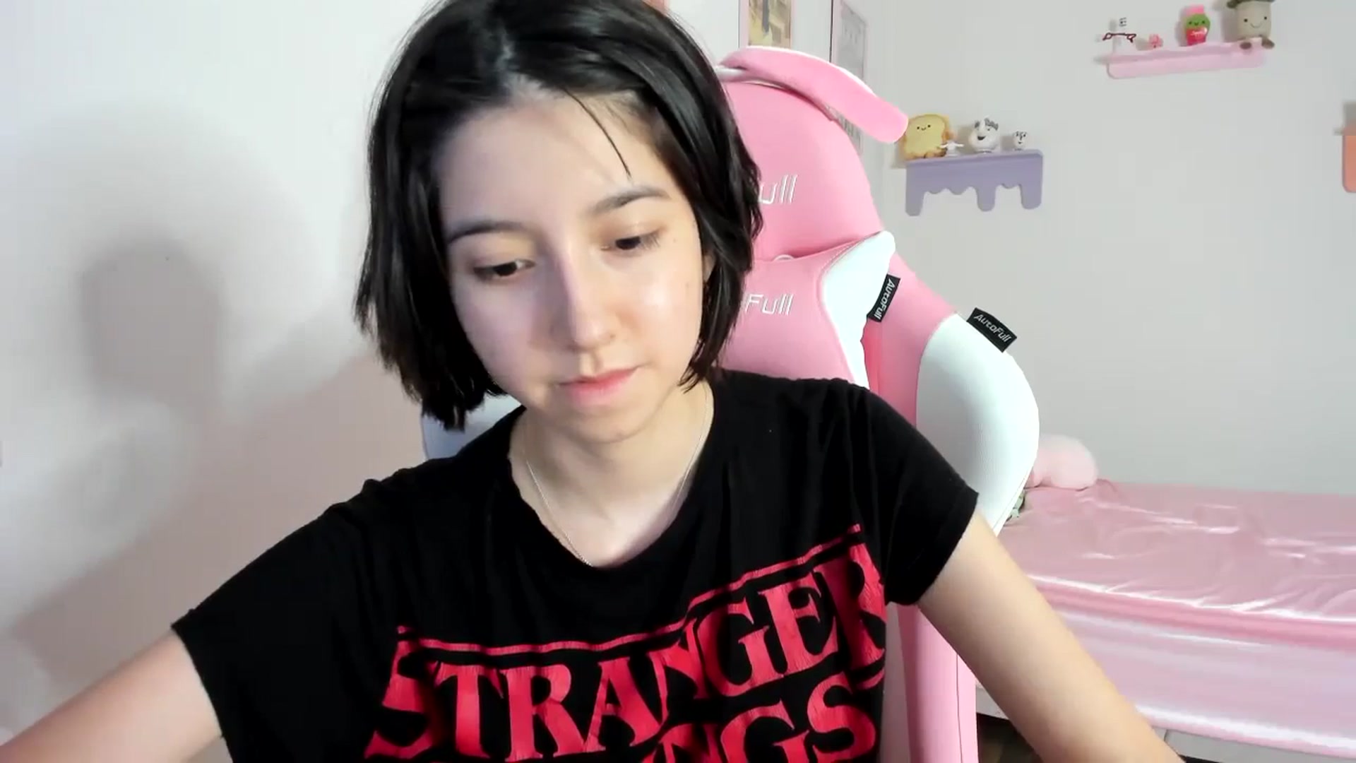 Gallery image thumbnail from Cherrycute666's myfreecams stream on, 10/12/2023, 04:06 image 20 of 20