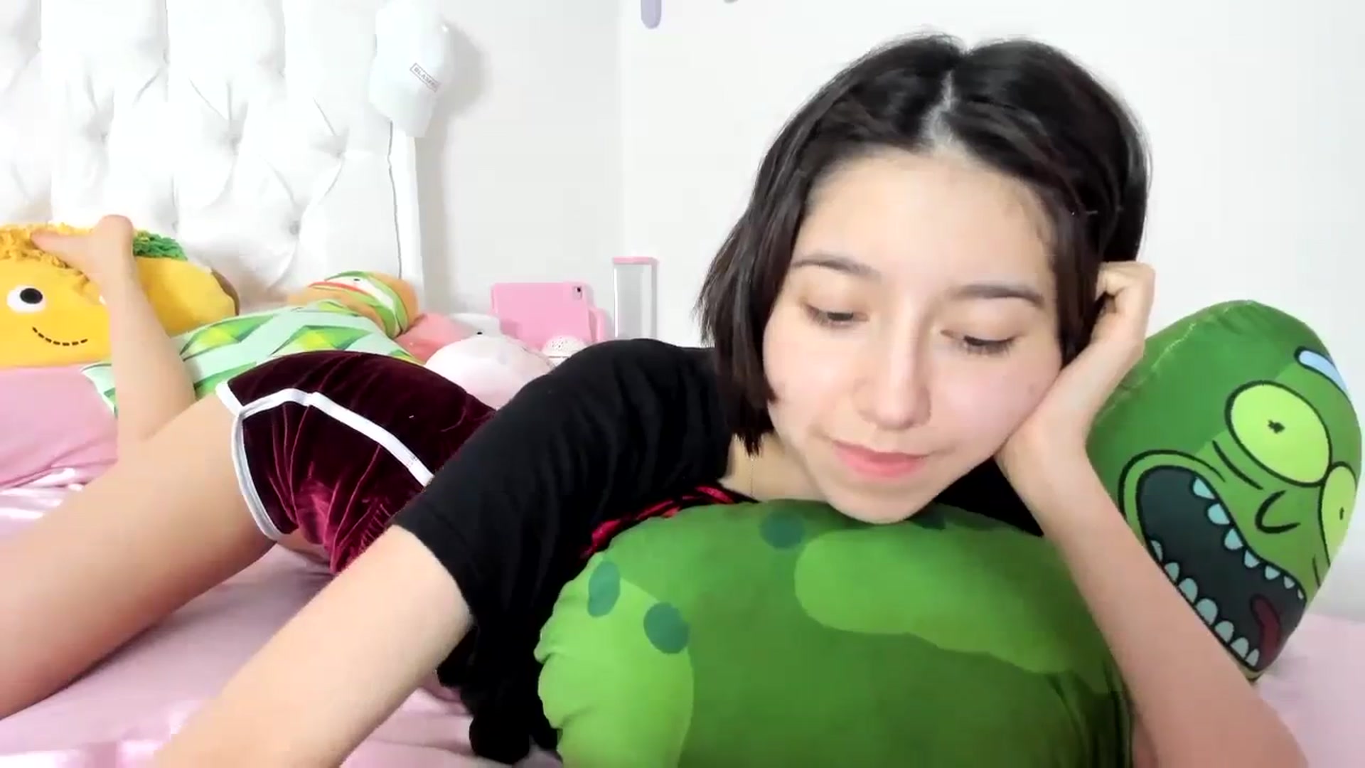 Gallery image thumbnail from Cherrycute666's myfreecams stream on, 10/12/2023, 04:33 image 14 of 20