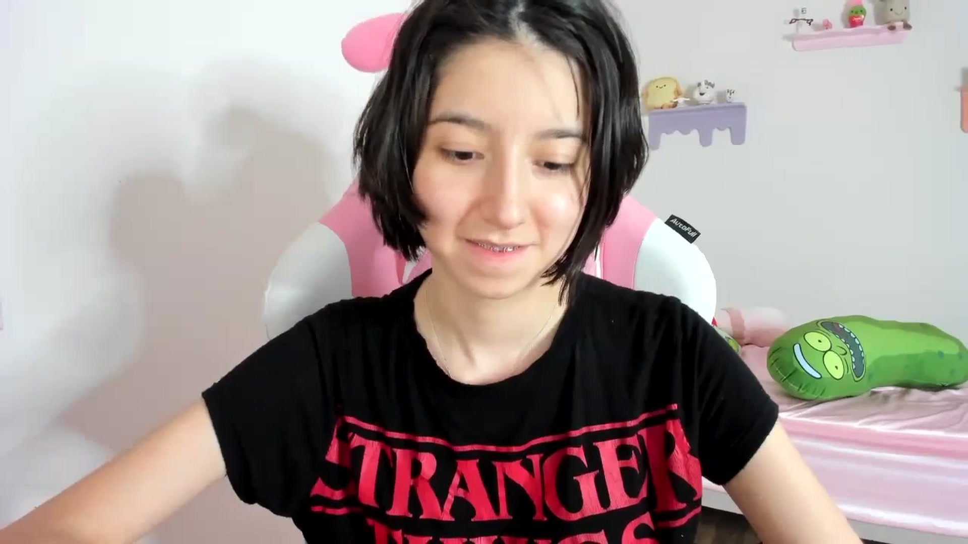 Gallery image thumbnail from Cherrycute666's myfreecams stream on, 10/12/2023, 04:33 image 2 of 20