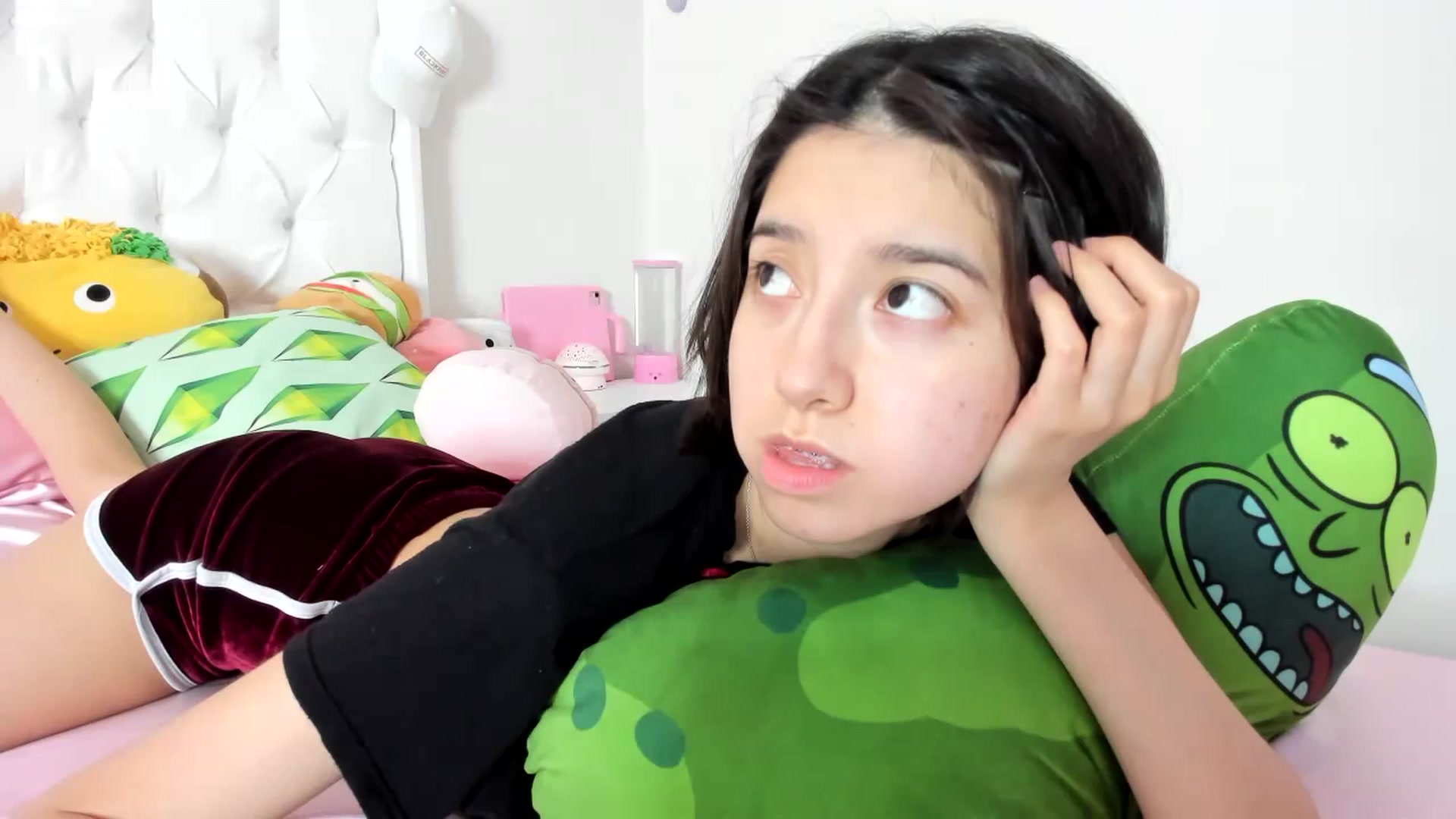 Gallery image thumbnail from Cherrycute666's myfreecams stream on, 10/12/2023, 04:33 image 19 of 20