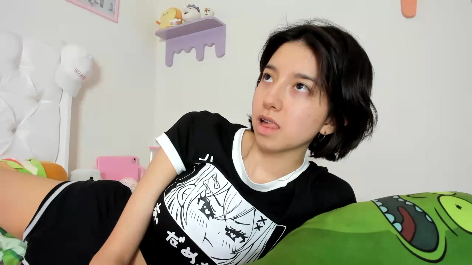 Gallery image thumbnail from Cherrycute666's myfreecams stream on, 10/13/2023, 05:35 image 10 of 20